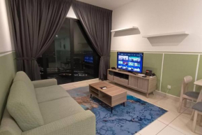 Mid Valley Southkey Mosaic 2bedroom/Tv box